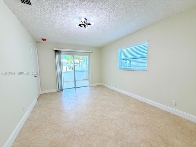 Building Photo - 8581 NW 17th St