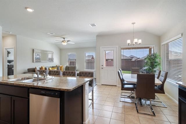 Building Photo - 9312 Leveret Ln