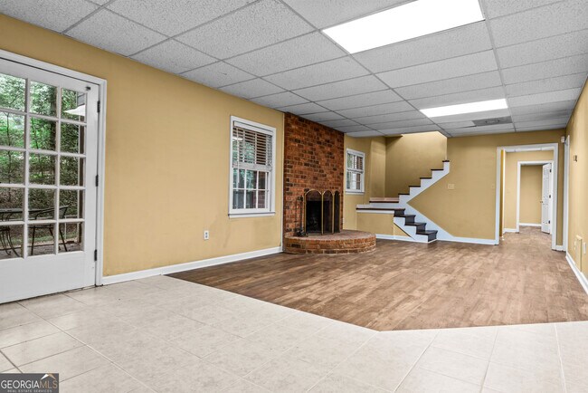 Building Photo - 161 Pinecrest Terrace