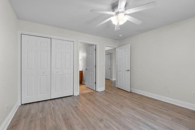 Building Photo - 2644/2646 Travelers Way