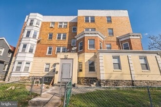 Building Photo - 5200 N 11th St