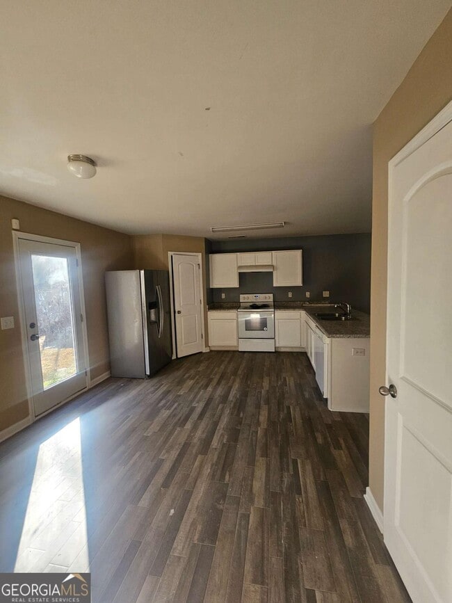 Building Photo - 7313 Monastery Rd