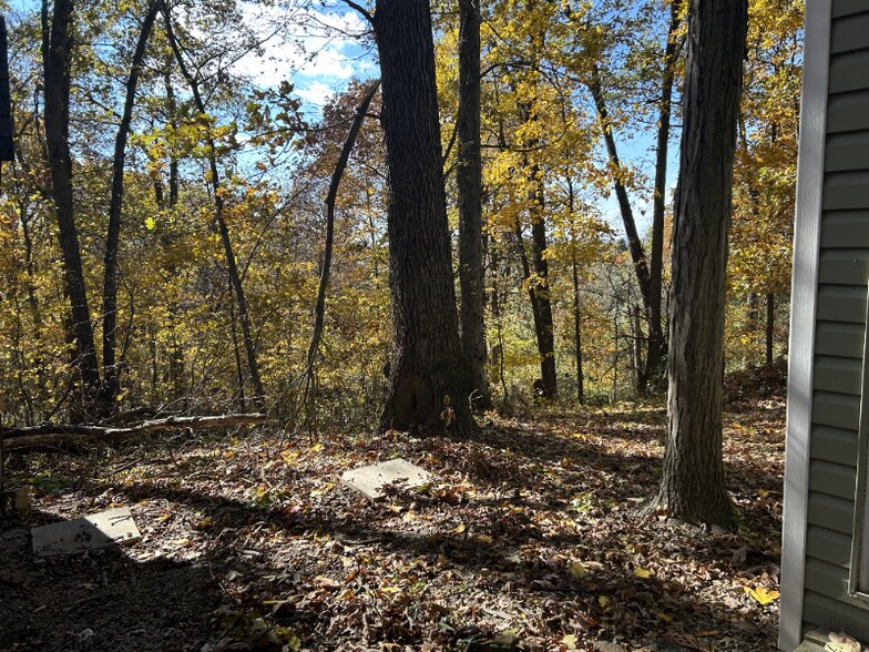 Building Photo - 2441 Township Rd 145 NE