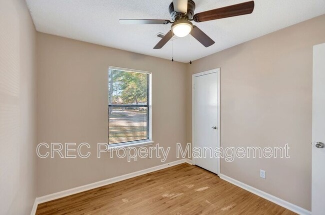 Building Photo - 103 Woodduck Dr