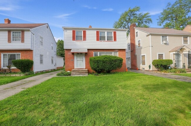 Building Photo - 3190 Ashwood Rd