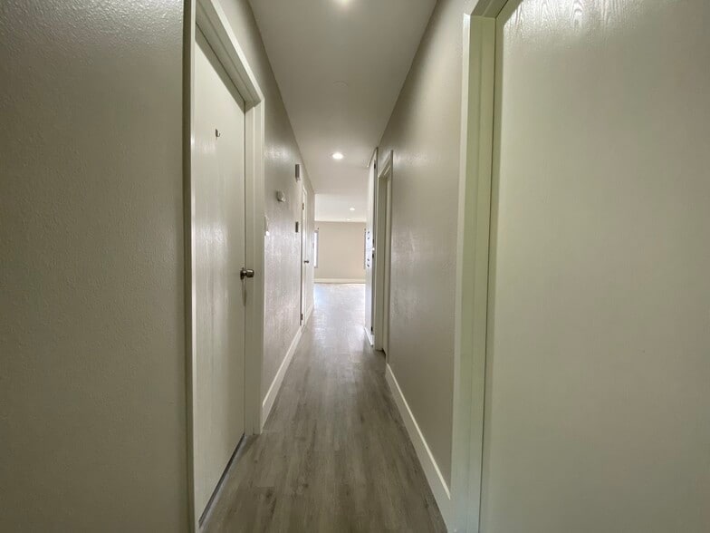 Building Photo - 134 Morton Dr