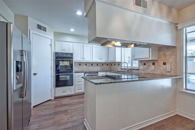 Building Photo - 7328 Authon Dr