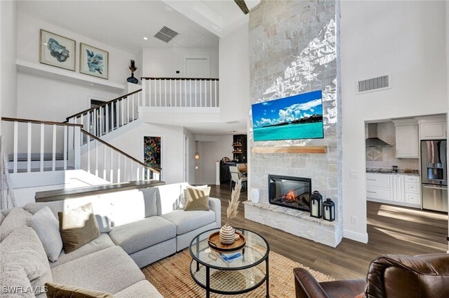 Building Photo - 27131 Oakwood Lake Dr