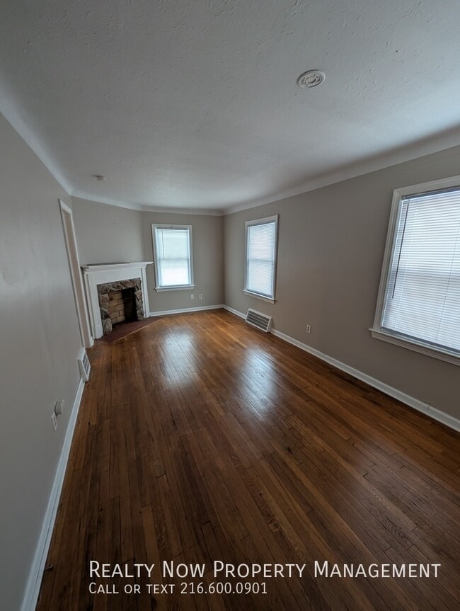 Building Photo - 21771 Morris Ave