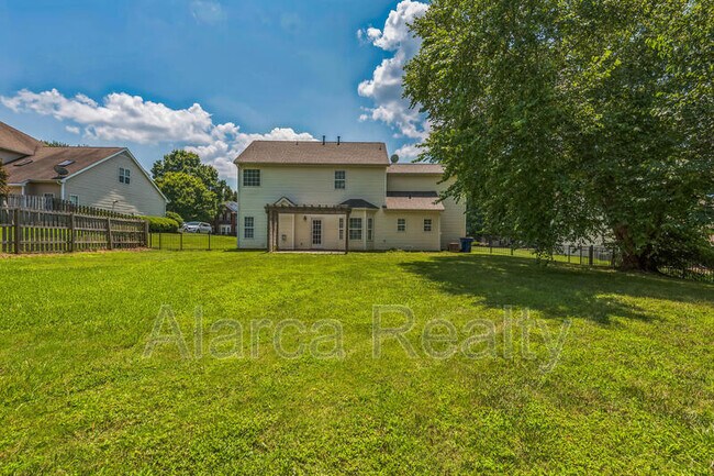 Building Photo - 6106 Greengate Ln