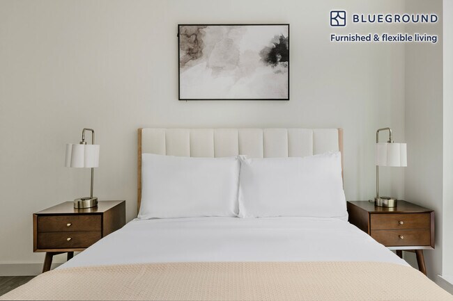 Building Photo - 1 Canal St