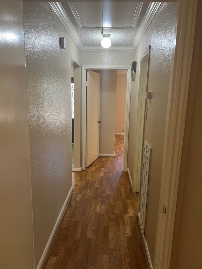 Building Photo - 5115 Autumn Forest Dr