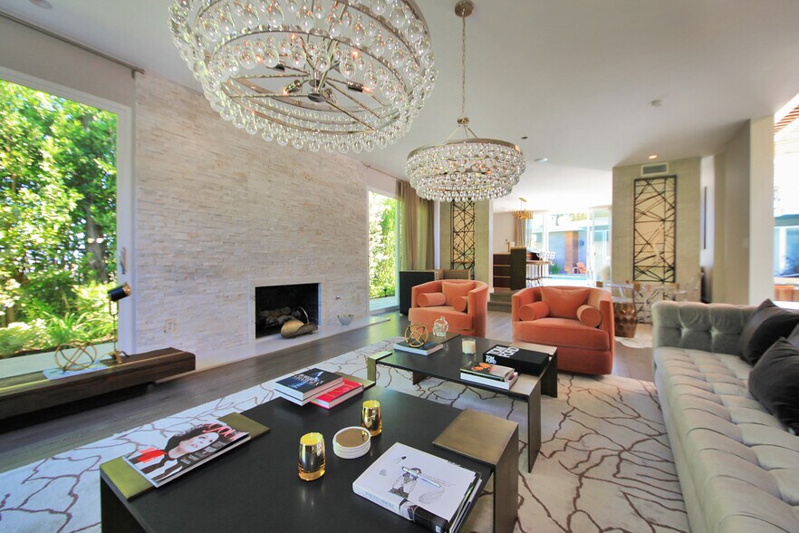 Building Photo - 3054 Elvido Dr