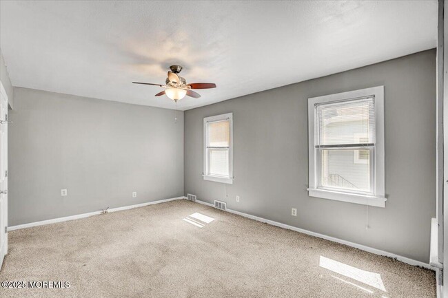 Building Photo - 58 Arbor Ave
