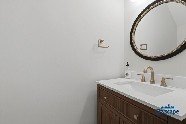 Building Photo - Swanky Brandermill Contemporary Home available NOW