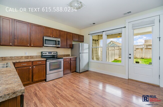 Building Photo - 1427 Winding Creek Dr