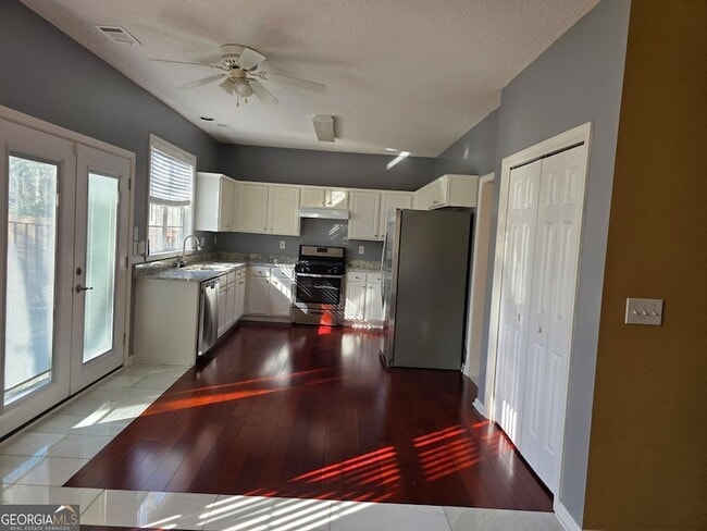 Building Photo - 4314 Shillham Ct