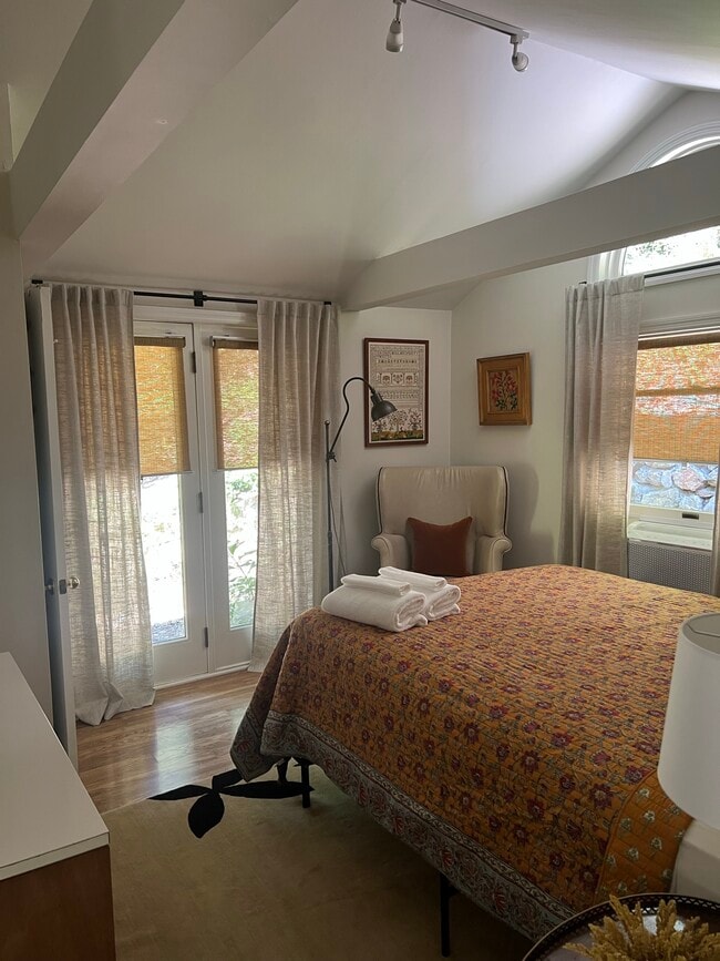 Building Photo - 46 Gallows Hill Rd