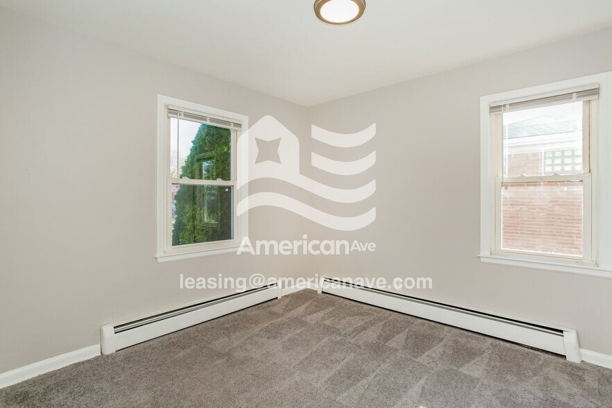 Building Photo - 24553 Flower Ave