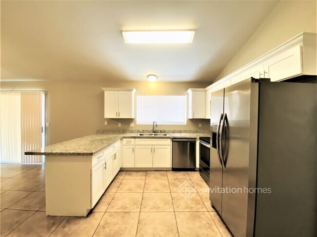 Building Photo - 1109 N Alder Ct
