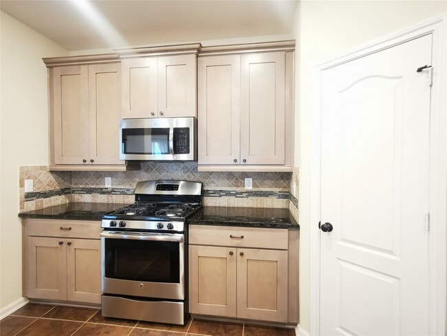 Building Photo - 4939 Ginger Bluff Trail