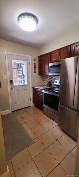 Building Photo - 1625 N Murray Blvd