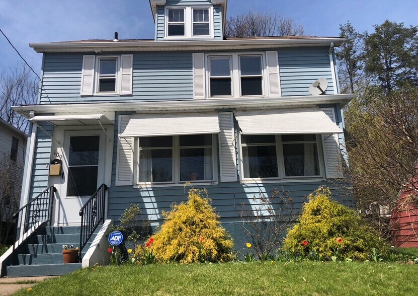 Building Photo - 109 Ridgewood Ave