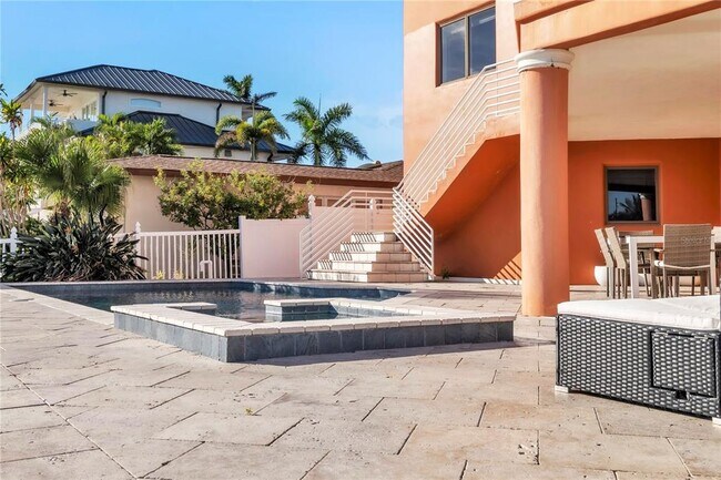 Building Photo - 7924 3rd Ave S