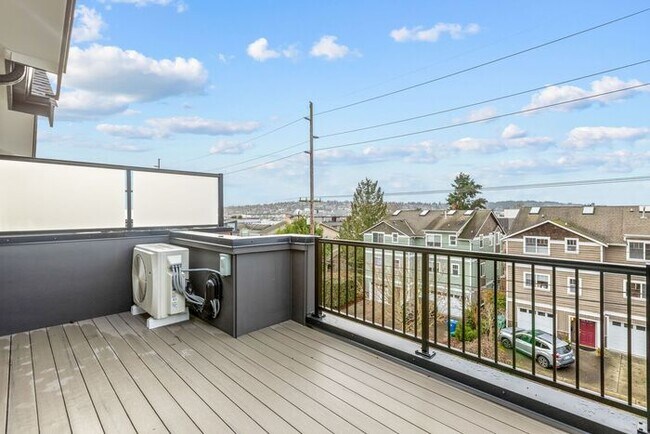 Building Photo - Stunning Brand-New Ballard Townhome with Air Conditioning