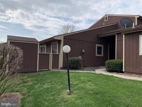 Building Photo - 2 bed 2 bath in Enola East Pennsboro Schools