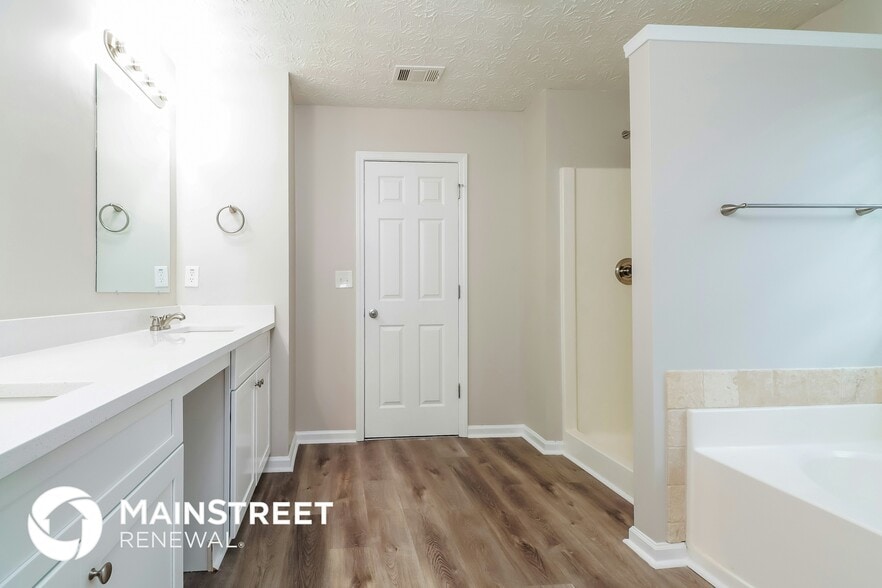 Building Photo - 1731 River Mill Trail NE