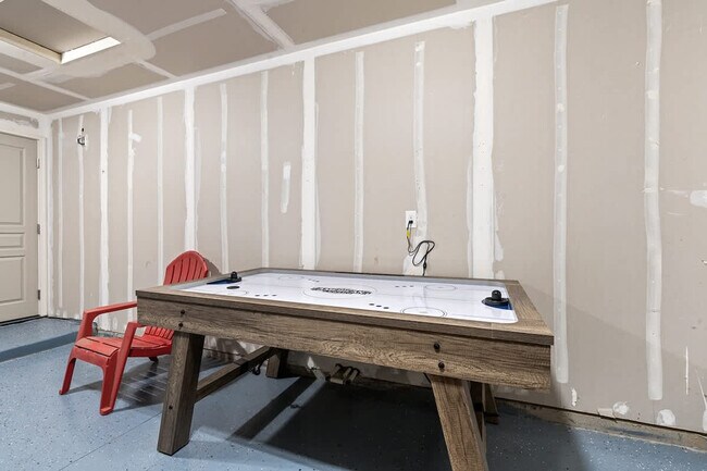 Building Photo - 3808 Bobwhite St