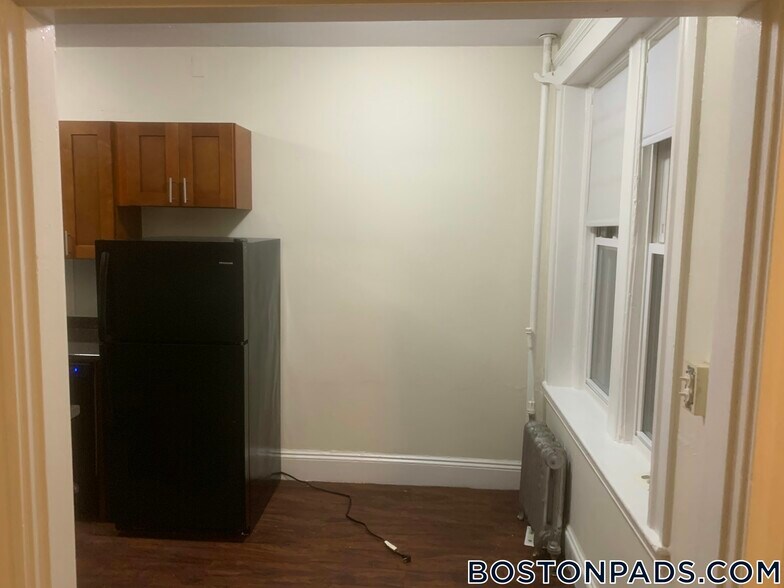 Building Photo - 1167 Boylston St