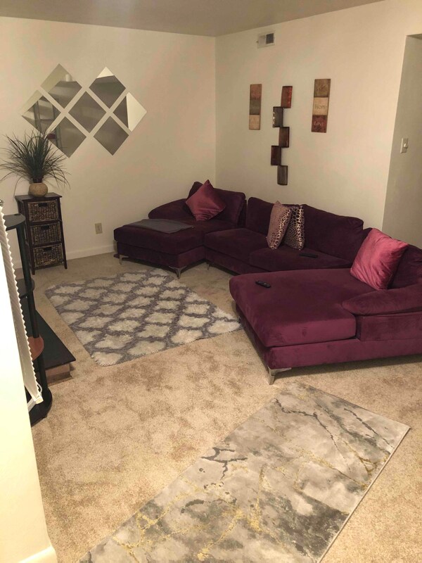 Building Photo - 3448 Bruin Dr