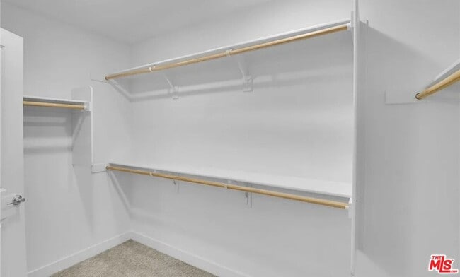 Building Photo - 23212 W Canterbury Way