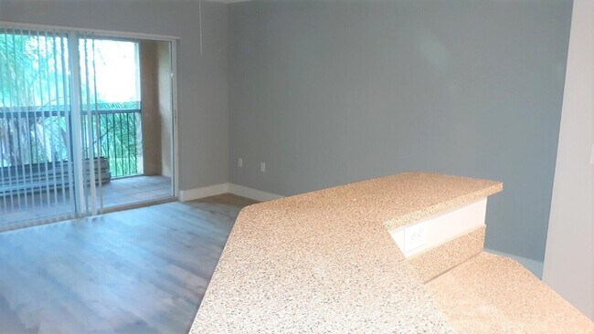 Building Photo - 3818 NW Adriatic Ln