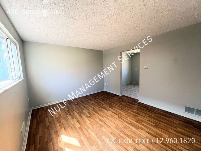 Building Photo - 430 Brierly Ln