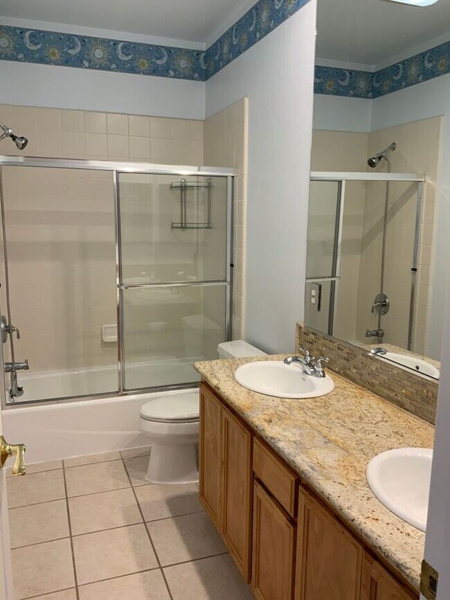 Building Photo - Sky Hawks finest at a price that can't be beat