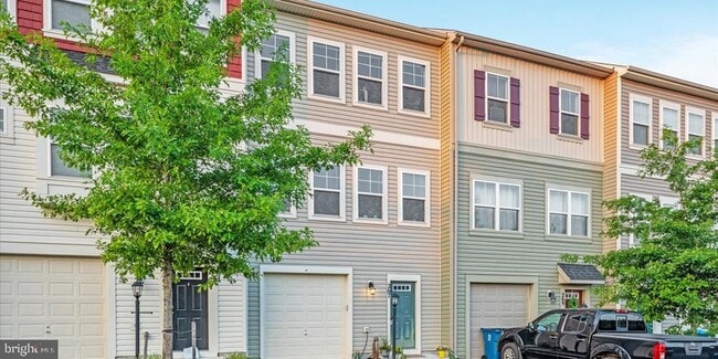 Building Photo - 267 Patchwork Dr