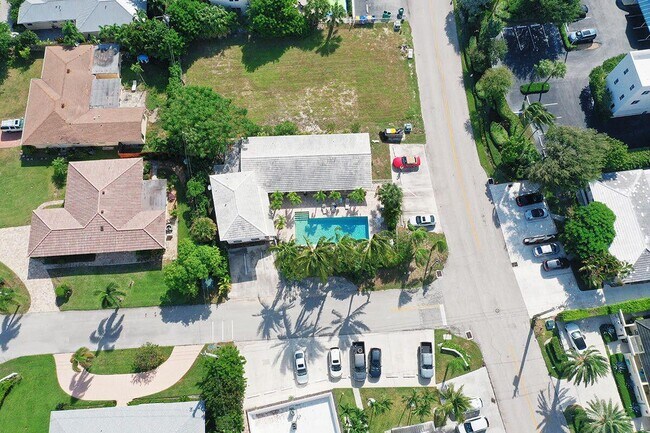 Building Photo - 143 Inlet Way