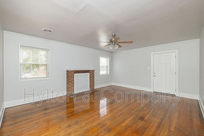 Building Photo - 105 Indiana Ln