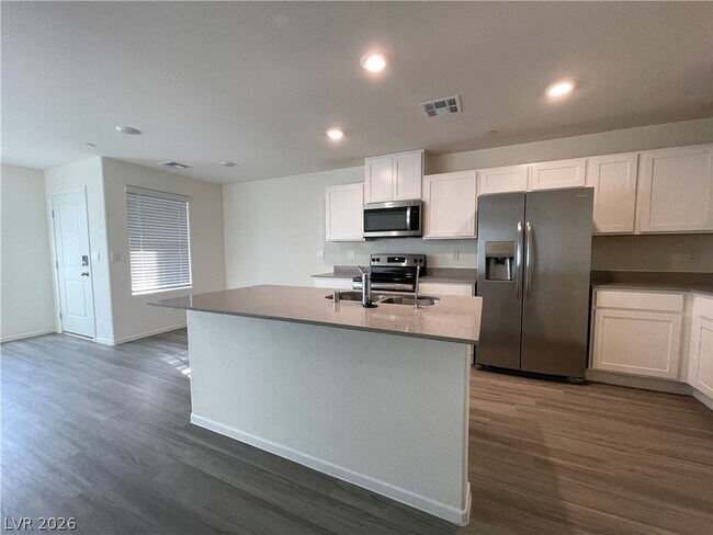 Building Photo - 9383 Jade Mesa St