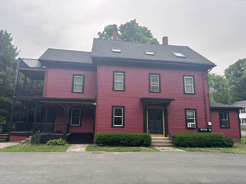 Primary Photo - 11 Arbor St