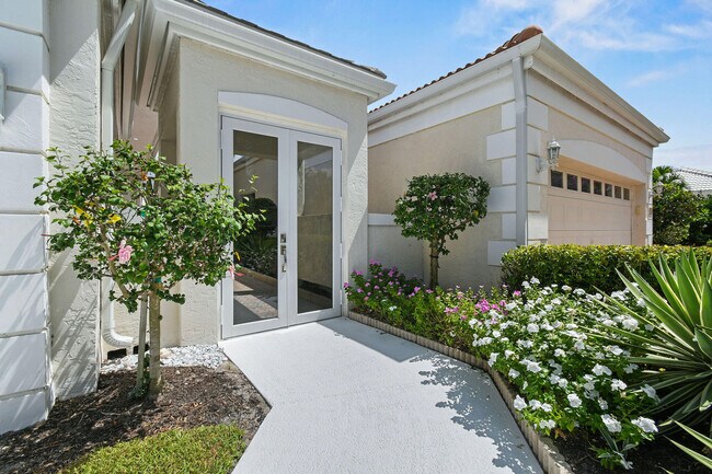 Building Photo - 118 Coral Cay Dr