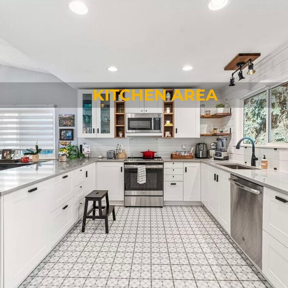 Building Photo - 4262 S Laredo Way