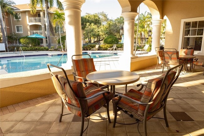 Building Photo - 6386 Emerald Dunes Dr