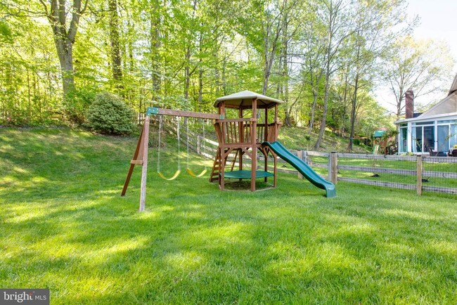 Building Photo - 8531 Autumn Rust Rd