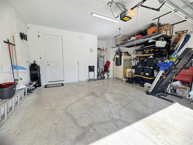 Building Photo - 4862 Navali Dr