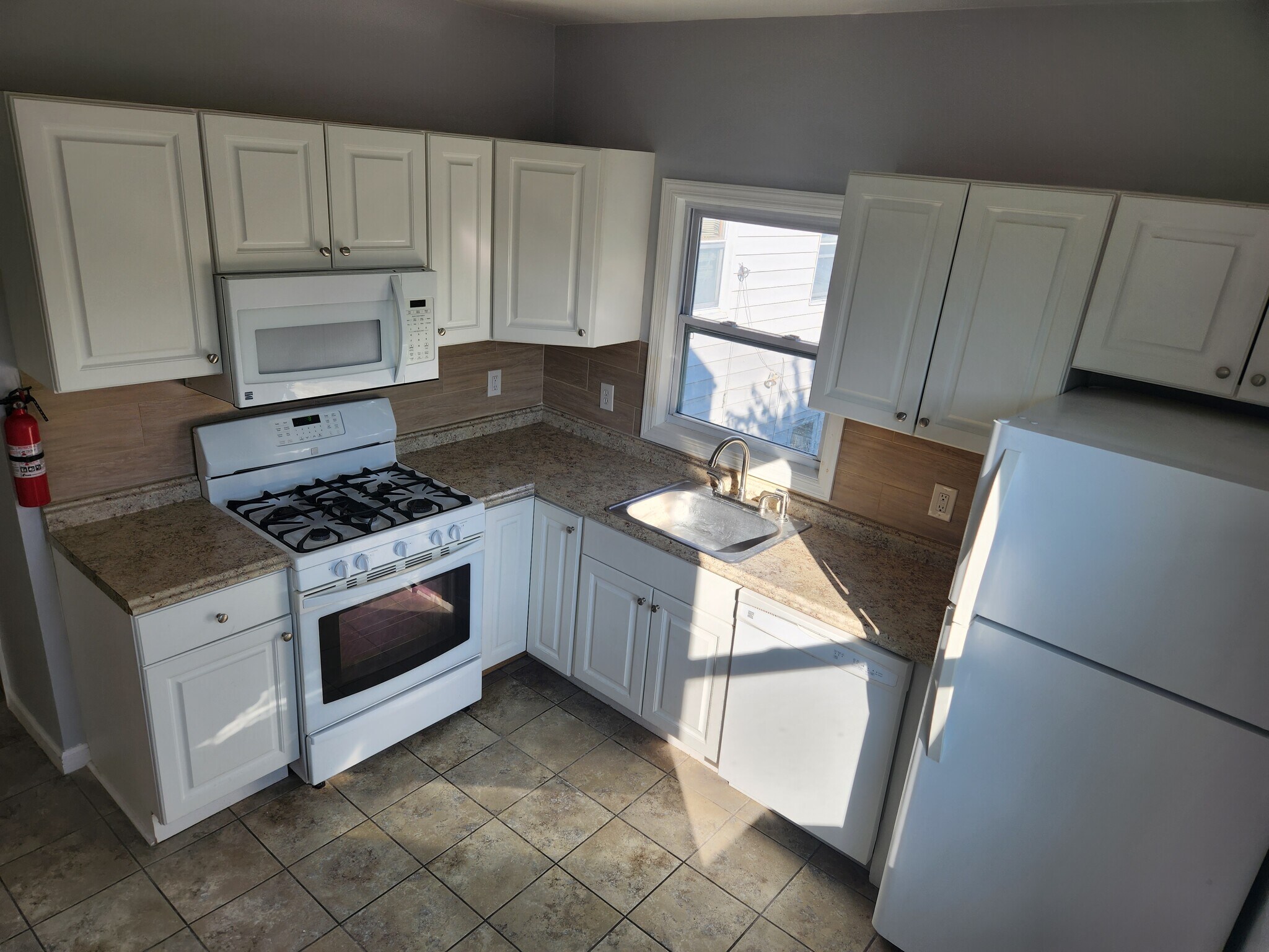 Kitchen - 57 Condict St