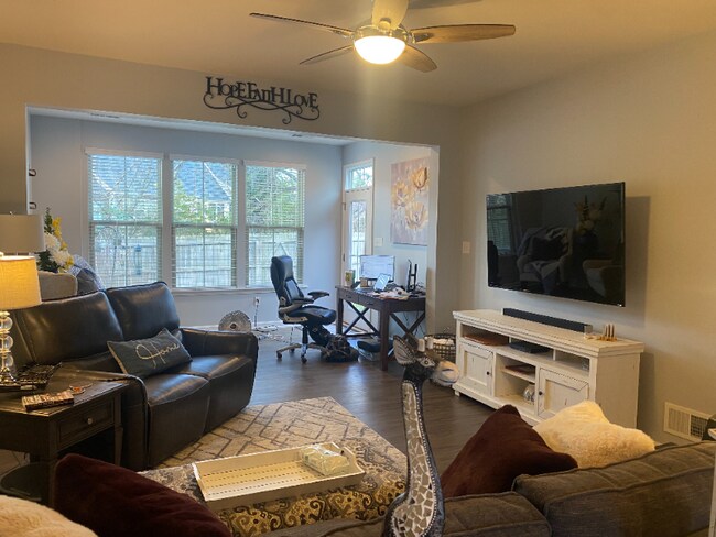 Building Photo - 7974 Wistar Woods Ct